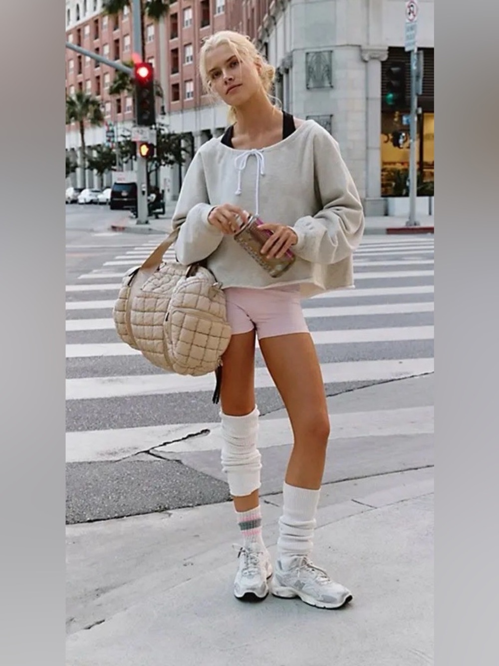 Free People Movement For The Win Off The Shoulder Sweatshirt Oversized - Picture 2 of 8